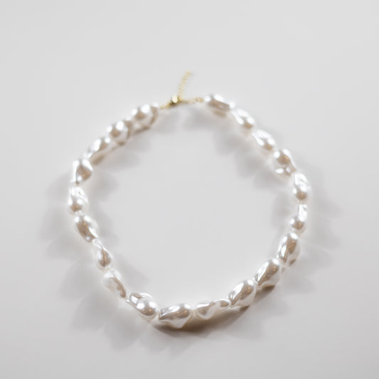 The Pearl Necklace